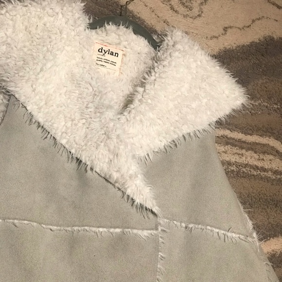 Dylan Fuzzy Chic Faux Fur Vest - Picture 2 of 6